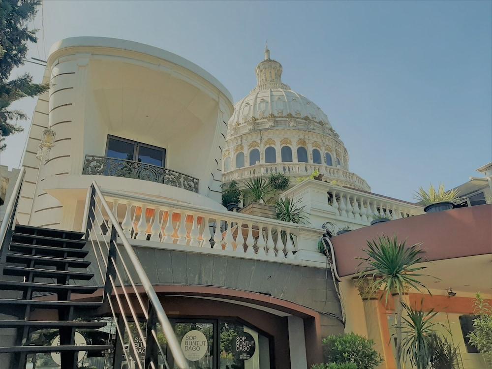 בנדונג The Palais Hotel Dago מראה חיצוני תמונה