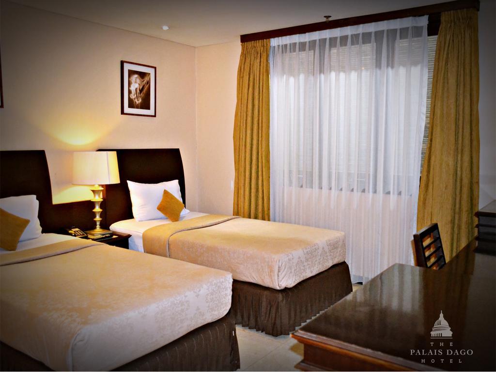 בנדונג The Palais Hotel Dago מראה חיצוני תמונה